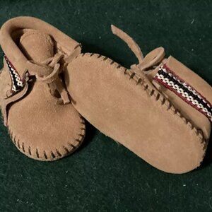 Minnetonka Baby Moccasin Size 1